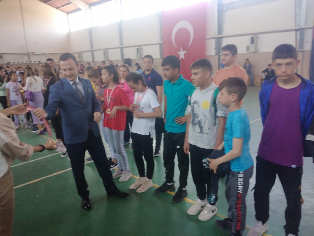 Beldemiz İlk ve Ortaokul Öğrencilerinin Turnuva Başarısı