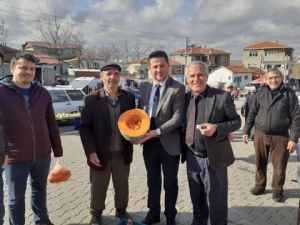 İlçe Başkanımızla Pazar Ziyaretimiz